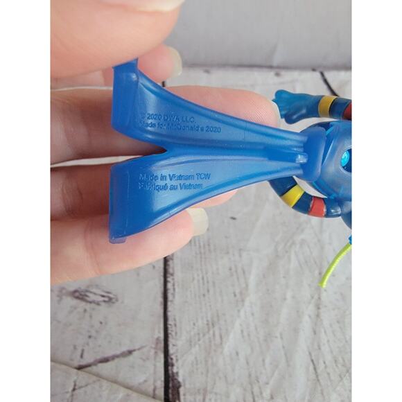 McDonald's Happy Meal toy Trolls World Tour #10 King Trollex 2020 - Picture 4 of 4